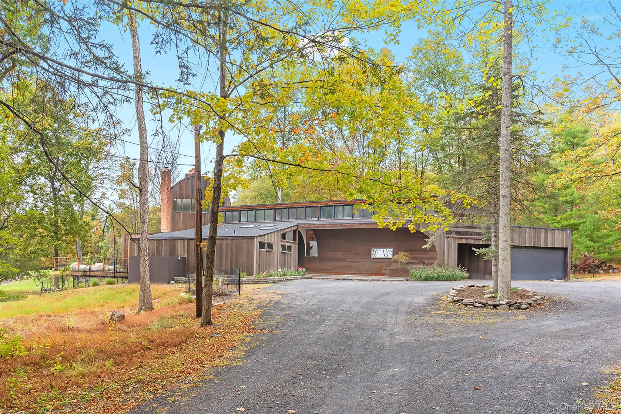 Mid-century Modern front driveway. Mid-century Modern front driveway.