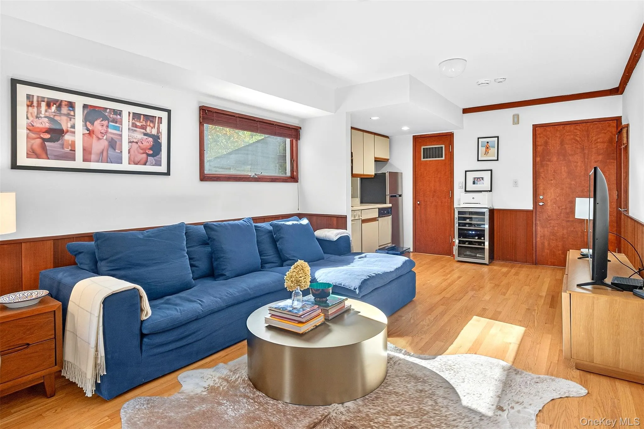 Main house guest suite LR Main house guest suite LR