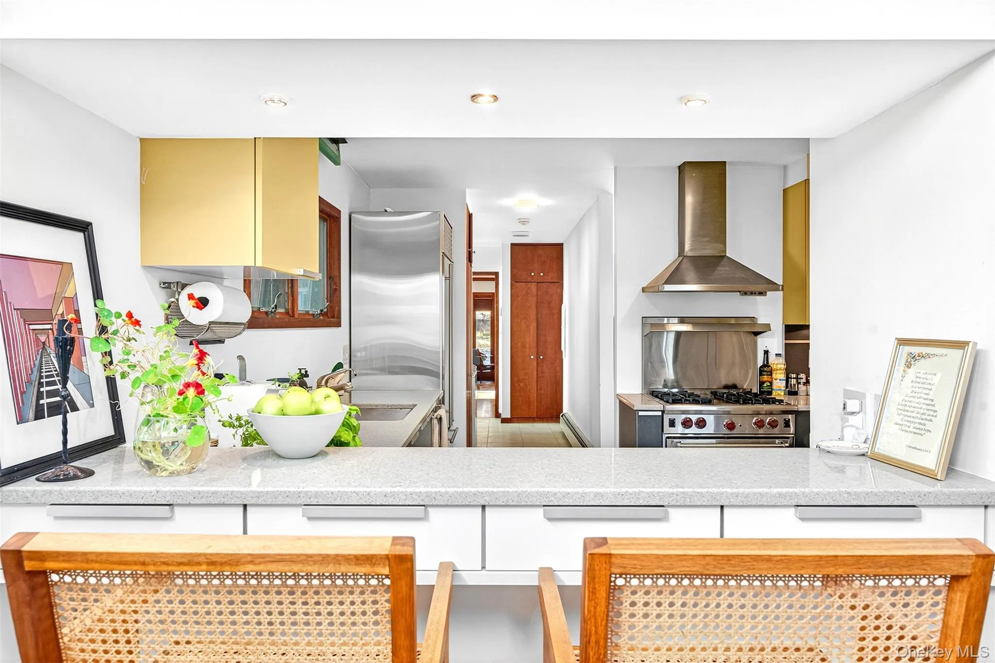 Kitchen pass through to LR Kitchen pass through to LR