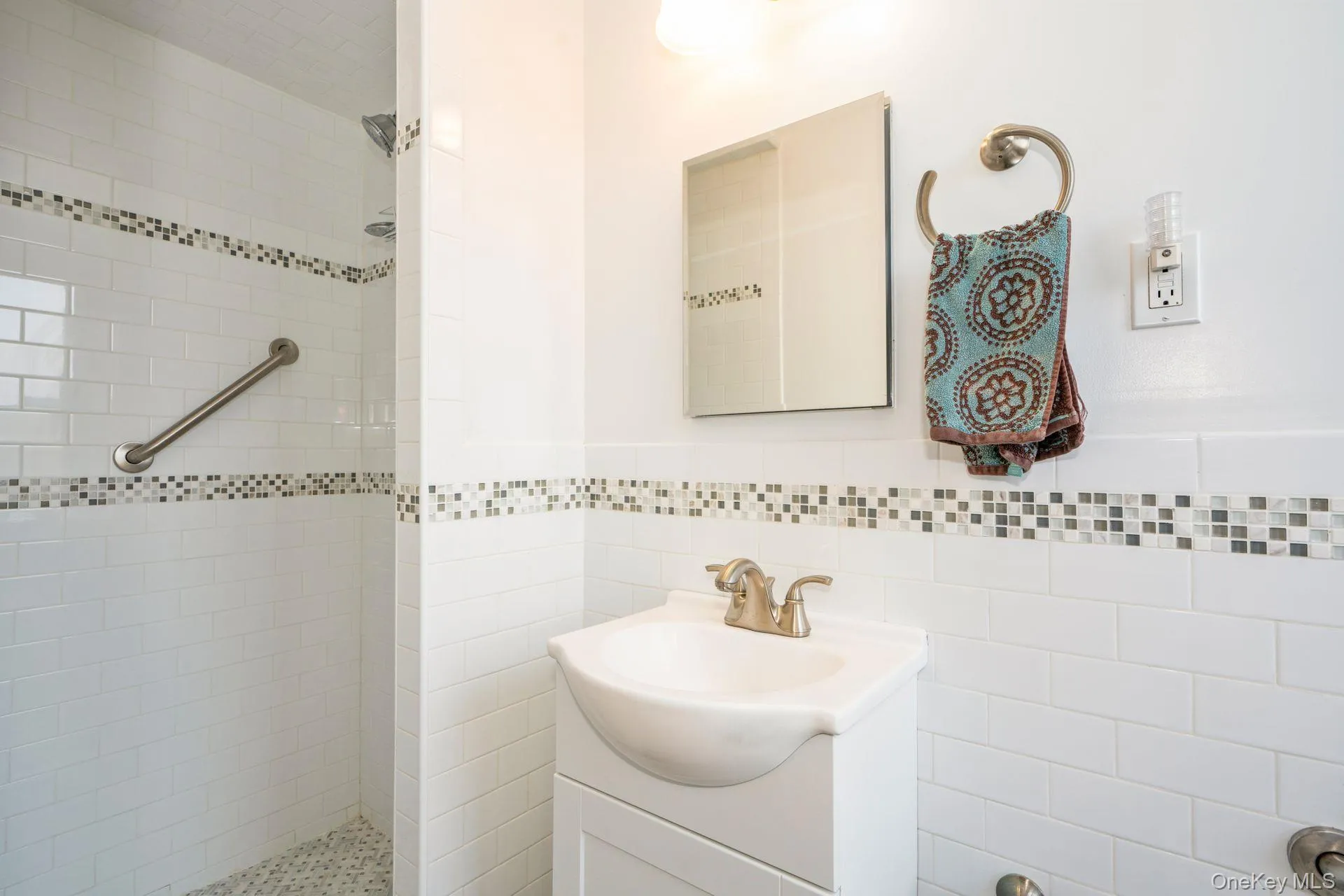 Ensuite Bathroom featuring vanity, and stall shower, Ensuite Bathroom featuring vanity, and stall shower,