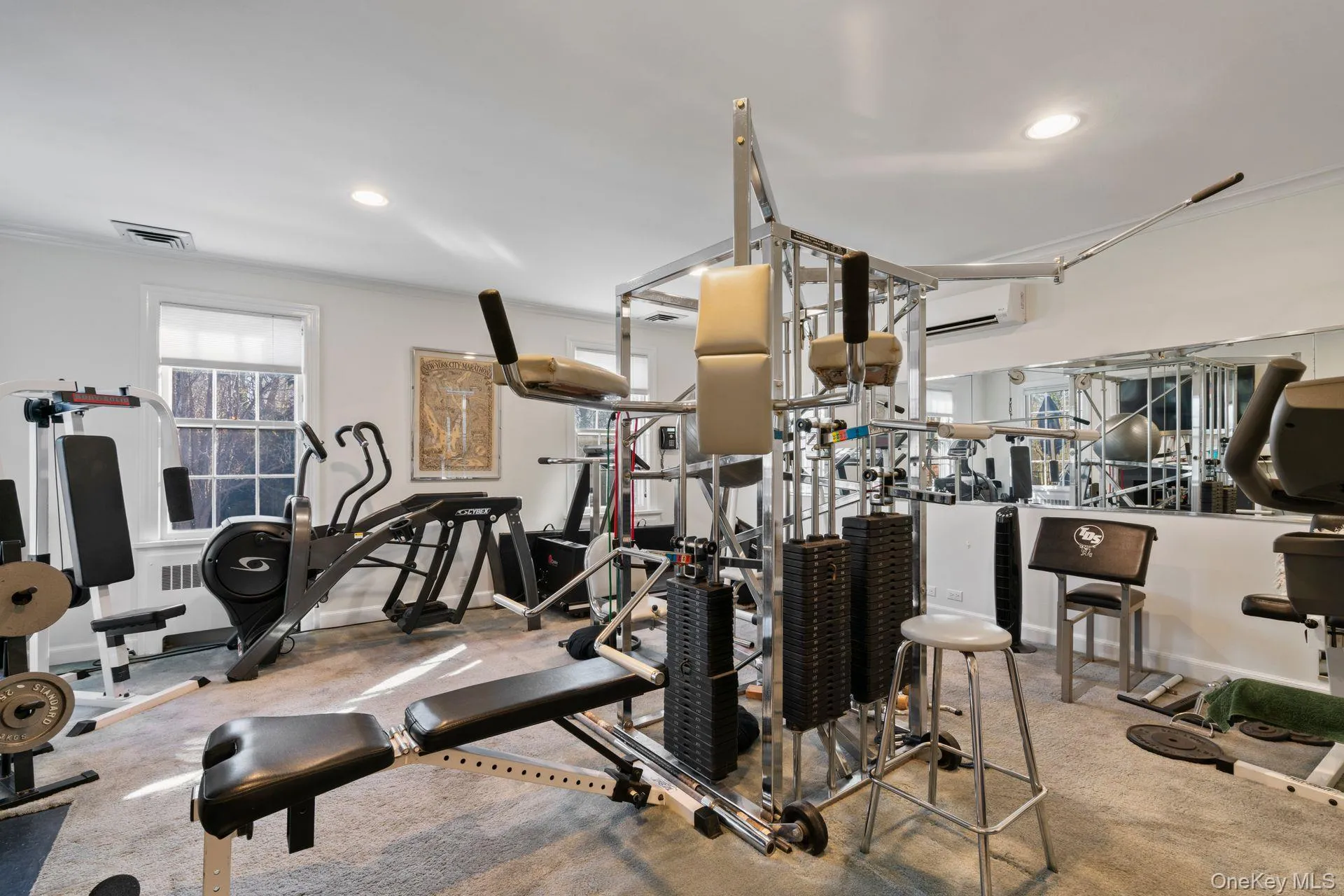 Second floor gym/bedroom with fireplace Second floor gym/bedroom with fireplace