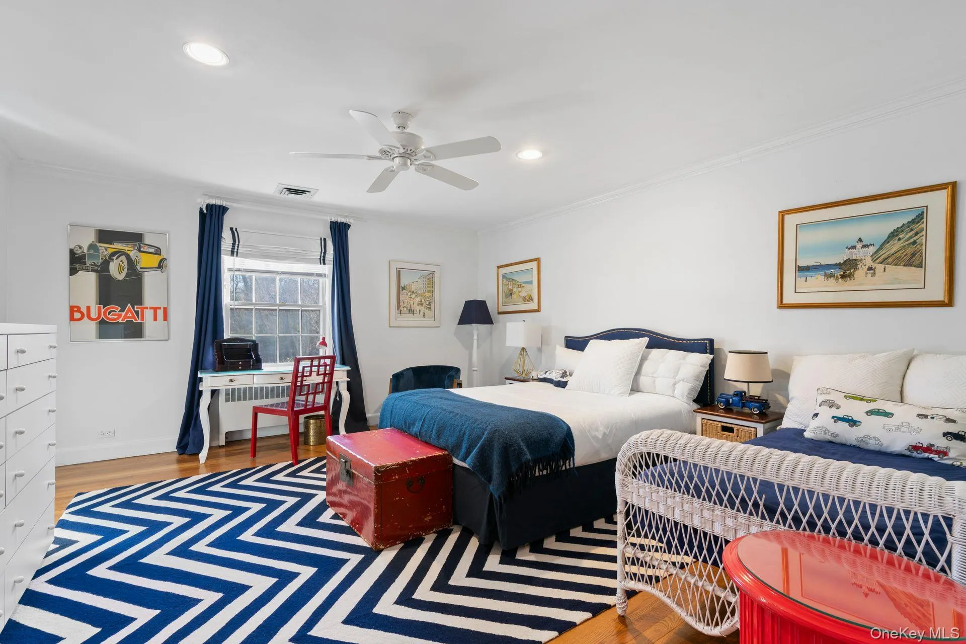 Second floor en suite bedroom Second floor en suite bedroom