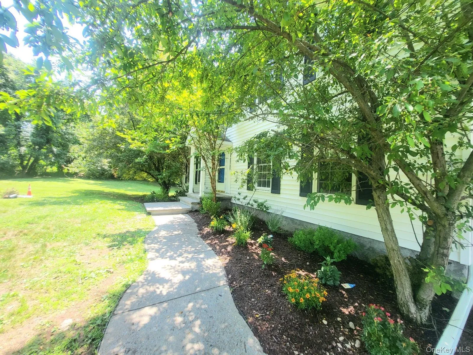15 Blue Jay Drive, Newburgh (town), NY, 4 Bedrooms Bedrooms, 10 Rooms Rooms,4 BathroomsBathrooms,Residential,For Rent,Blue Jay,0,925641 15 Blue Jay Drive, Newburgh (town), NY, 4 Bedrooms Bedrooms, 10 Rooms Rooms,4 BathroomsBathrooms,Residential,For Rent,Blue Jay,0,925641