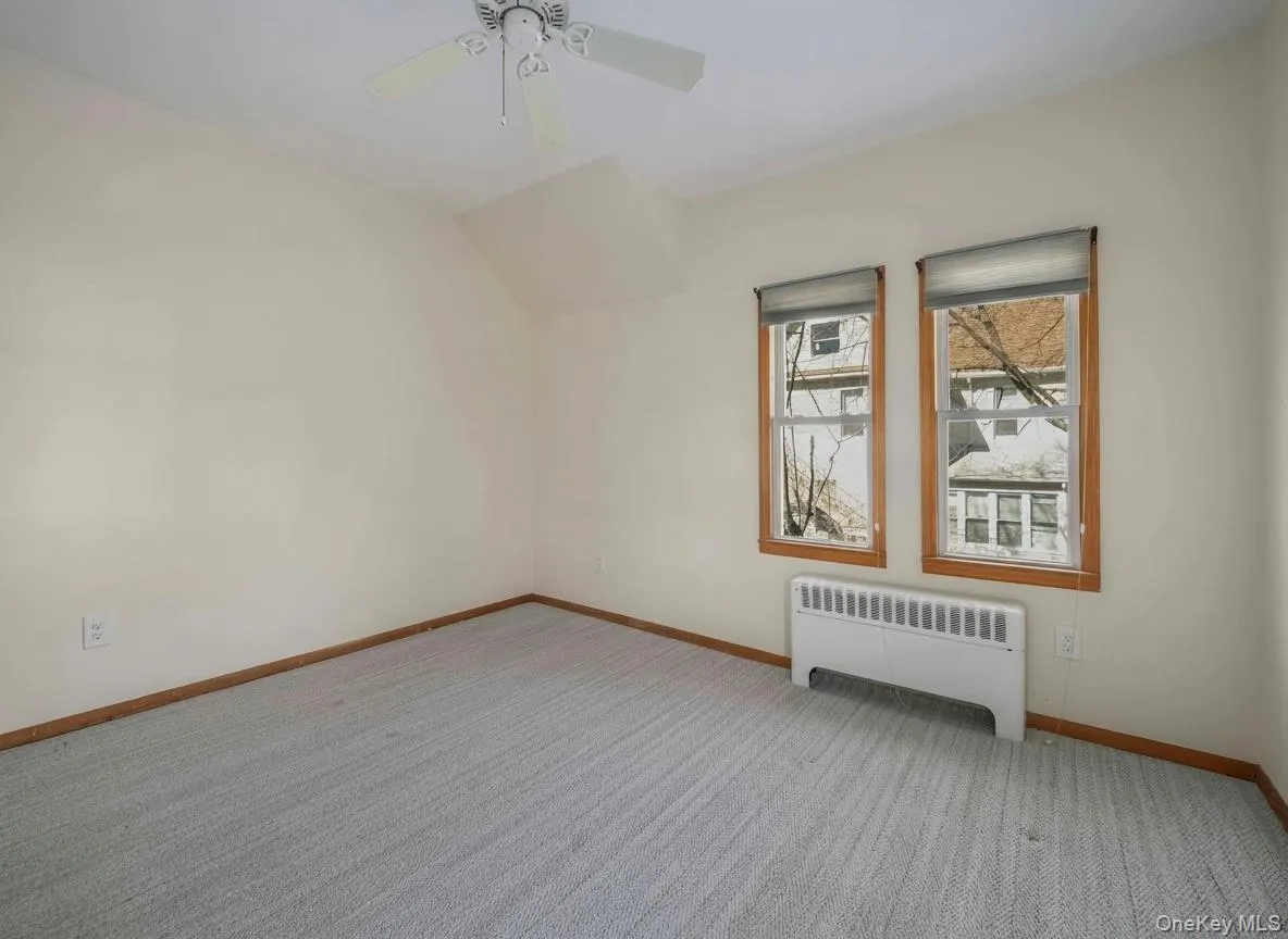 42 Park Avenue, Ramapo, NY, 1 Bedroom Bedrooms, 4 Rooms Rooms,1 BathroomBathrooms,Residential Lease,For Rent,Park,0,925673 42 Park Avenue, Ramapo, NY, 1 Bedroom Bedrooms, 4 Rooms Rooms,1 BathroomBathrooms,Residential Lease,For Rent,Park,0,925673