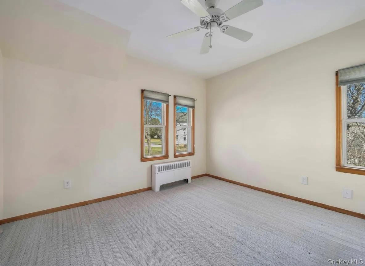 42 Park Avenue, Ramapo, NY, 1 Bedroom Bedrooms, 4 Rooms Rooms,1 BathroomBathrooms,Residential Lease,For Rent,Park,0,925673 42 Park Avenue, Ramapo, NY, 1 Bedroom Bedrooms, 4 Rooms Rooms,1 BathroomBathrooms,Residential Lease,For Rent,Park,0,925673