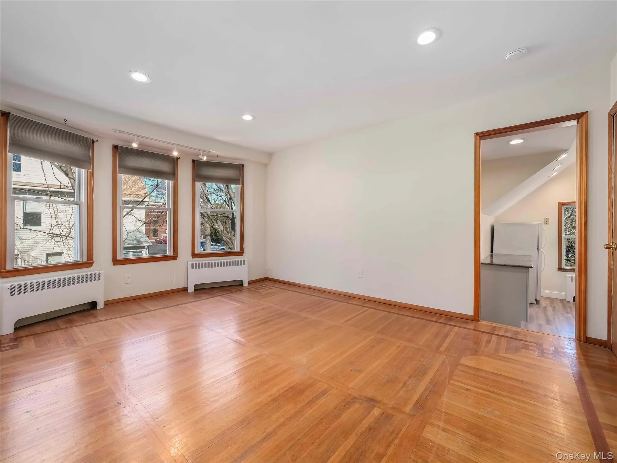 42 Park Avenue, Ramapo, NY, 1 Bedroom Bedrooms, 4 Rooms Rooms,1 BathroomBathrooms,Residential Lease,For Rent,Park,0,925673 42 Park Avenue, Ramapo, NY, 1 Bedroom Bedrooms, 4 Rooms Rooms,1 BathroomBathrooms,Residential Lease,For Rent,Park,0,925673