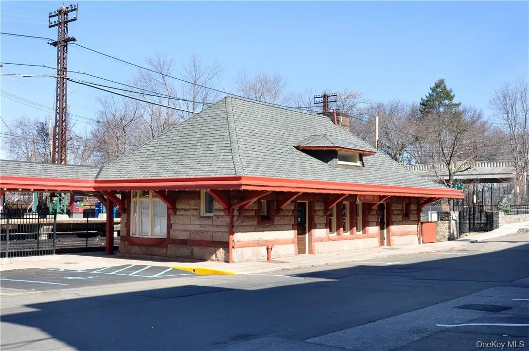 Irvington Train Station Irvington Train Station