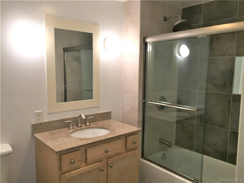 1 Astor Street, Greenburgh, NY, 1 Bedroom Bedrooms, 4 Rooms Rooms,1 BathroomBathrooms,Residential Lease,Idx,Astor,0,925692 1 Astor Street, Greenburgh, NY, 1 Bedroom Bedrooms, 4 Rooms Rooms,1 BathroomBathrooms,Residential Lease,Idx,Astor,0,925692