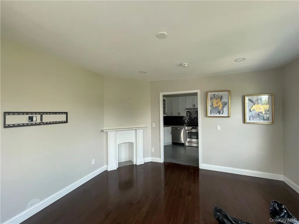 33 Park Avenue, New Rochelle, NY, 3 Bedrooms Bedrooms, 5 Rooms Rooms,1 BathroomBathrooms,Residential Lease,Idx,Park,0,925708 33 Park Avenue, New Rochelle, NY, 3 Bedrooms Bedrooms, 5 Rooms Rooms,1 BathroomBathrooms,Residential Lease,Idx,Park,0,925708