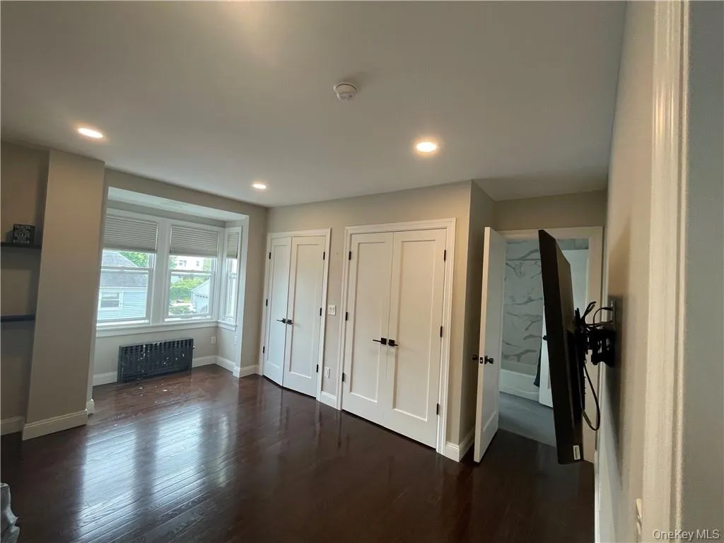 33 Park Avenue, New Rochelle, NY, 3 Bedrooms Bedrooms, 5 Rooms Rooms,1 BathroomBathrooms,Residential Lease,Idx,Park,0,925708 33 Park Avenue, New Rochelle, NY, 3 Bedrooms Bedrooms, 5 Rooms Rooms,1 BathroomBathrooms,Residential Lease,Idx,Park,0,925708