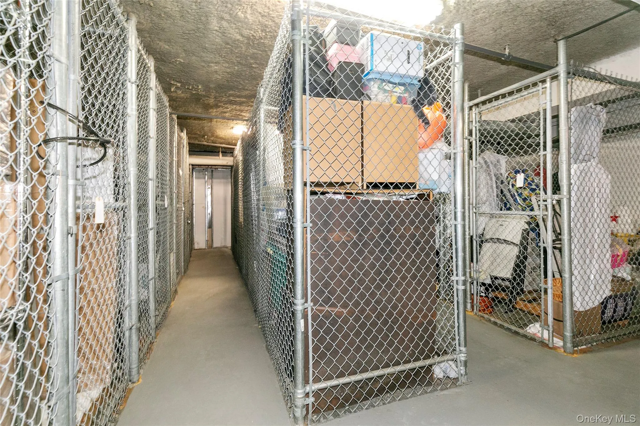 12 BOND Street, North Hempstead, NY, 2 Bedrooms Bedrooms, 5 Rooms Rooms,2 BathroomsBathrooms,Residential Lease,Idx,BOND,0,925774 12 BOND Street, North Hempstead, NY, 2 Bedrooms Bedrooms, 5 Rooms Rooms,2 BathroomsBathrooms,Residential Lease,Idx,BOND,0,925774