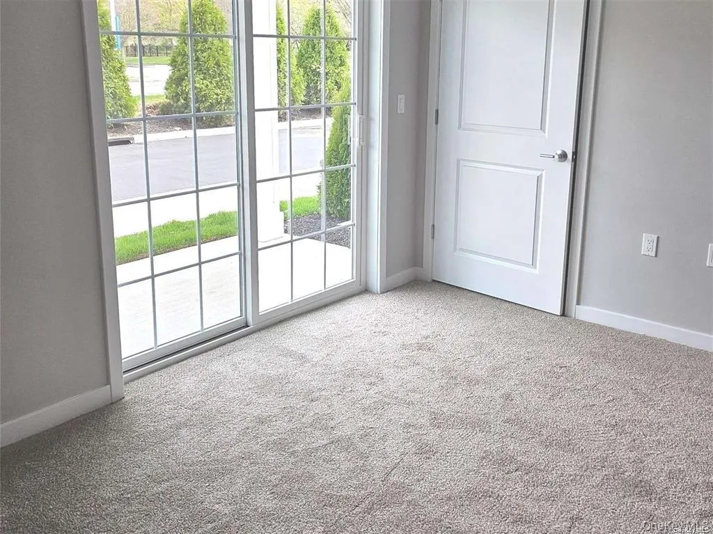 221 Eastview Drive, Islip, NY, 2 Bedrooms Bedrooms, 5 Rooms Rooms,2 BathroomsBathrooms,Residential Lease,Idx,Eastview,0,925831 221 Eastview Drive, Islip, NY, 2 Bedrooms Bedrooms, 5 Rooms Rooms,2 BathroomsBathrooms,Residential Lease,Idx,Eastview,0,925831