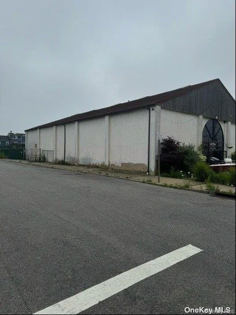 4 Pettit Place, Hempstead, NY, ,Commercial Lease,Idx,Pettit,0,925914 4 Pettit Place, Hempstead, NY, ,Commercial Lease,Idx,Pettit,0,925914