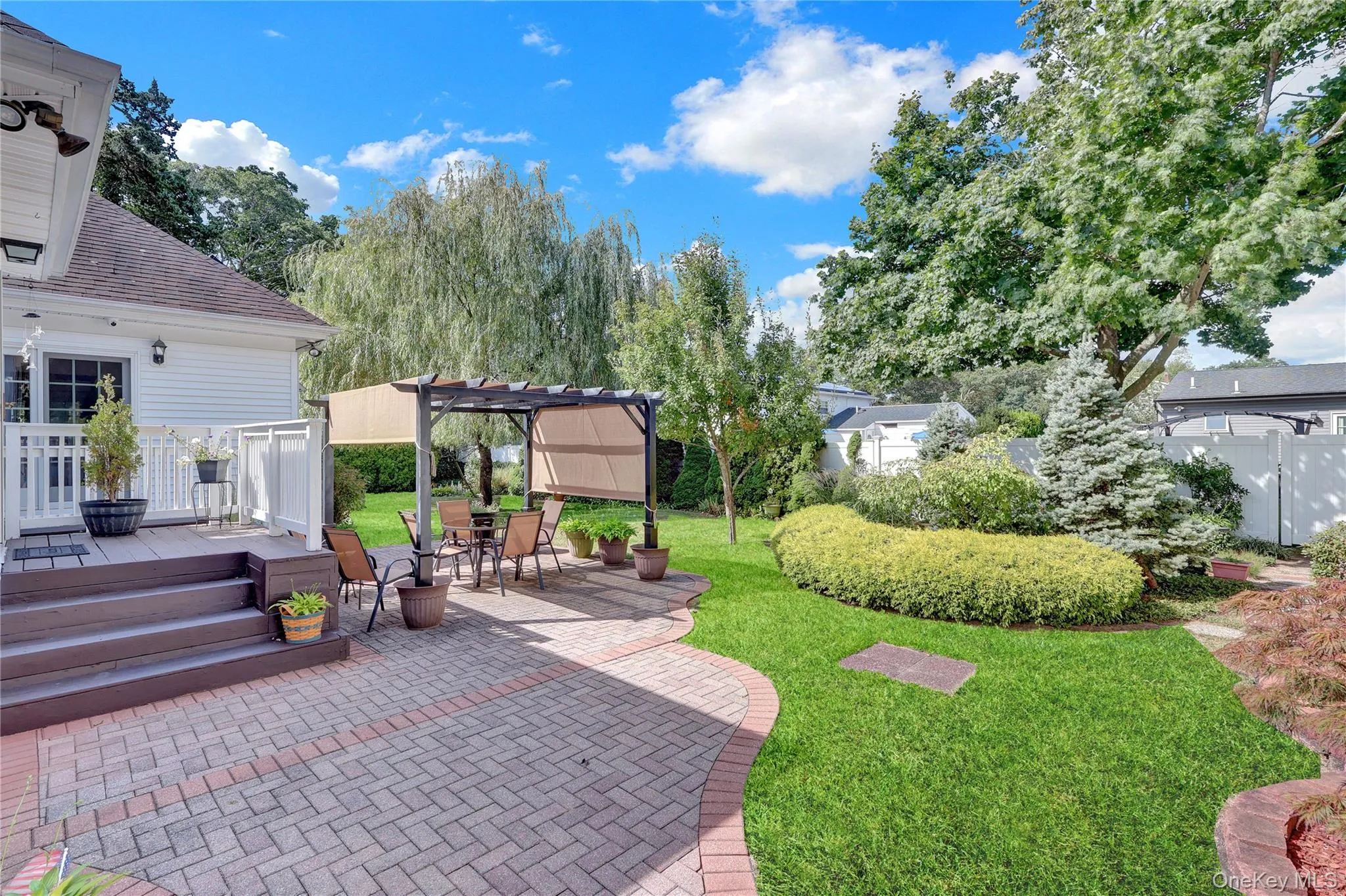 1606 Grundy Avenue, Islip, NY, 3 Bedrooms Bedrooms, 6 Rooms Rooms,2 BathroomsBathrooms,Residential,For Rent,Grundy,0,925942 1606 Grundy Avenue, Islip, NY, 3 Bedrooms Bedrooms, 6 Rooms Rooms,2 BathroomsBathrooms,Residential,For Rent,Grundy,0,925942