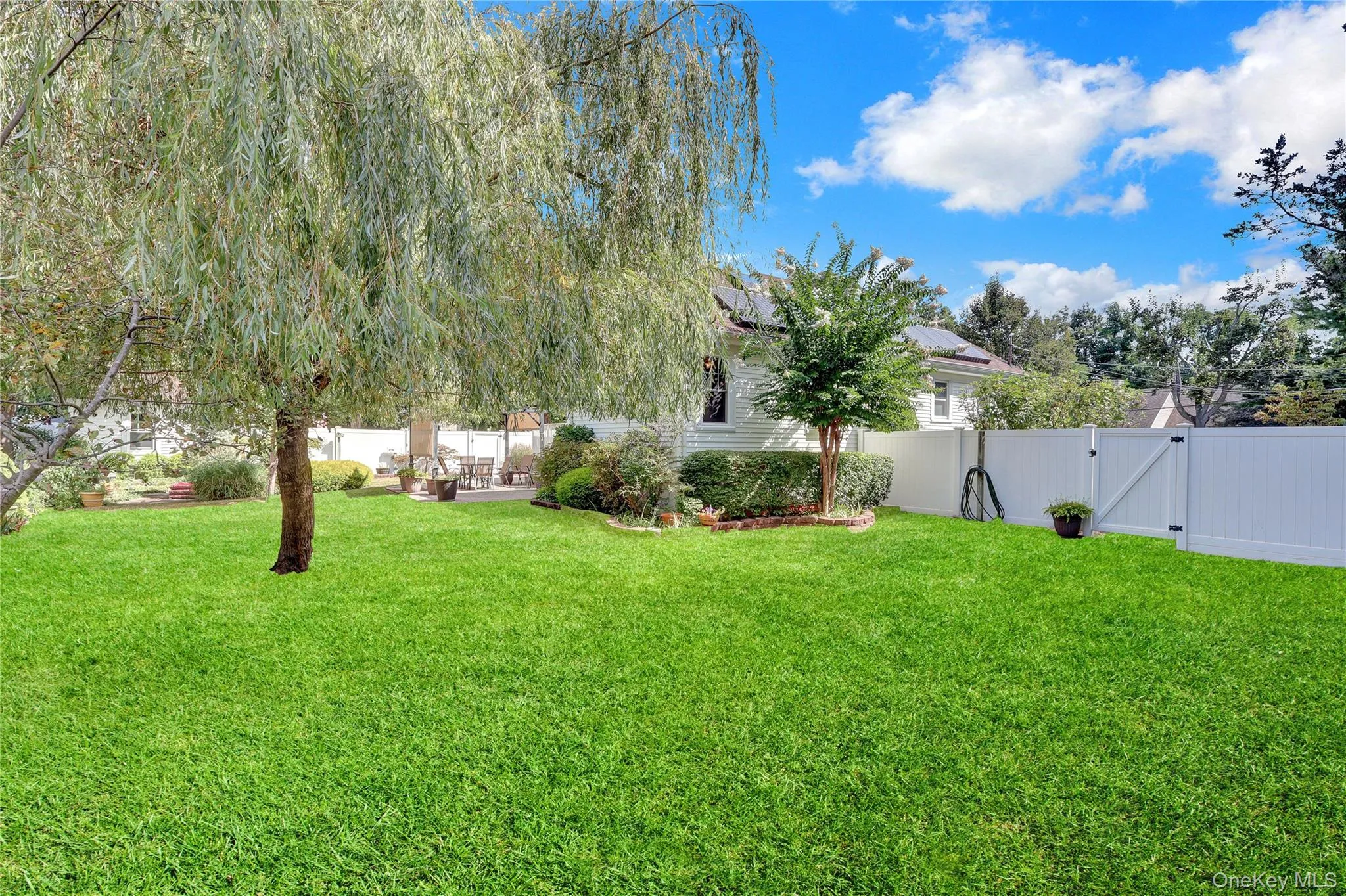 1606 Grundy Avenue, Islip, NY, 3 Bedrooms Bedrooms, 6 Rooms Rooms,2 BathroomsBathrooms,Residential,For Rent,Grundy,0,925942 1606 Grundy Avenue, Islip, NY, 3 Bedrooms Bedrooms, 6 Rooms Rooms,2 BathroomsBathrooms,Residential,For Rent,Grundy,0,925942