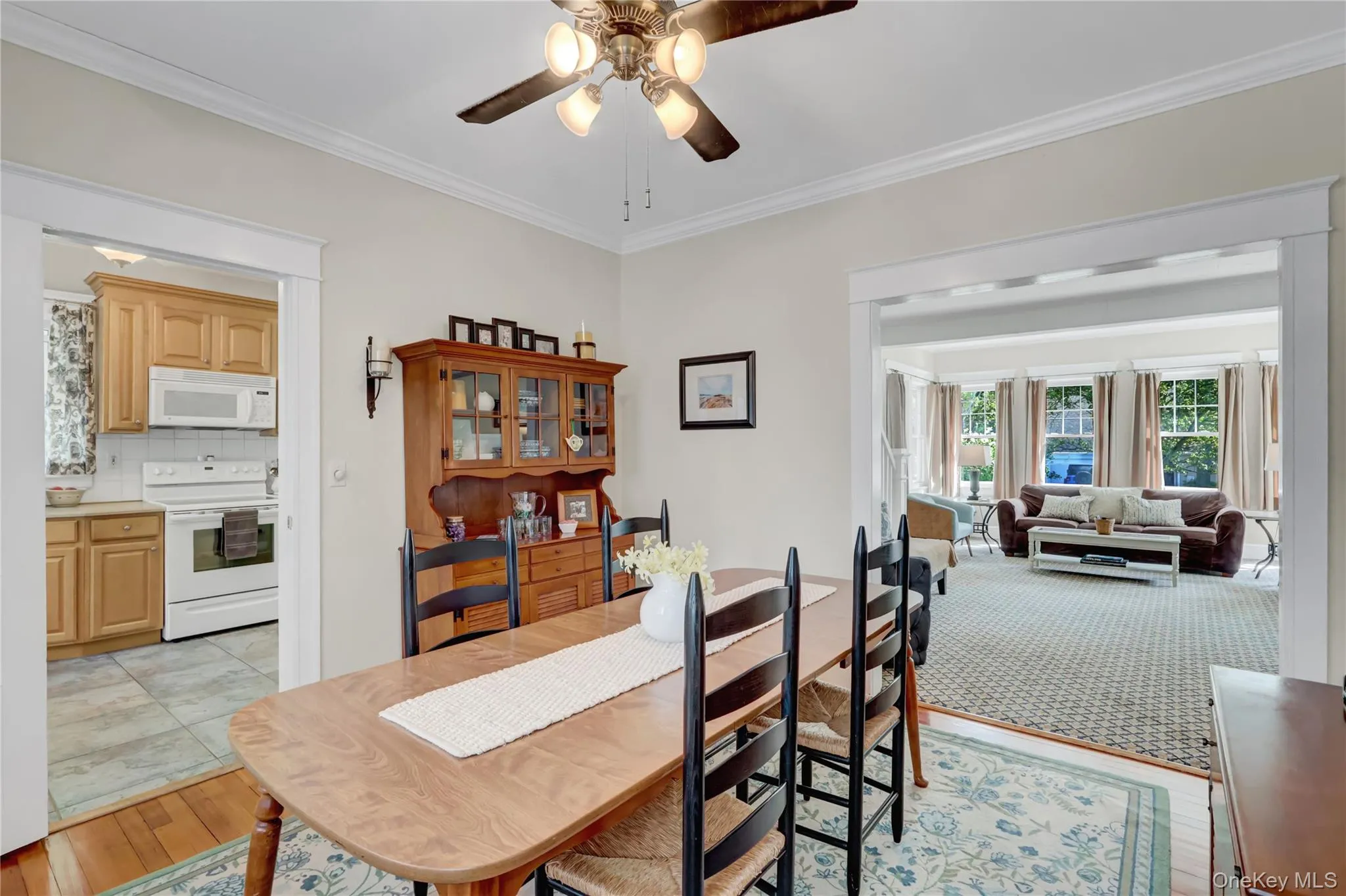 1606 Grundy Avenue, Islip, NY, 3 Bedrooms Bedrooms, 6 Rooms Rooms,2 BathroomsBathrooms,Residential,For Rent,Grundy,0,925942 1606 Grundy Avenue, Islip, NY, 3 Bedrooms Bedrooms, 6 Rooms Rooms,2 BathroomsBathrooms,Residential,For Rent,Grundy,0,925942