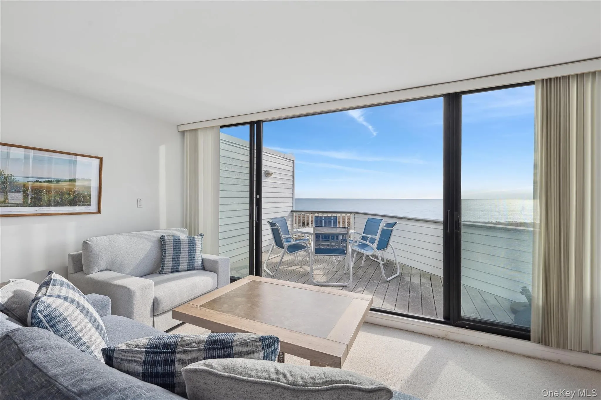 Expansive views Expansive views