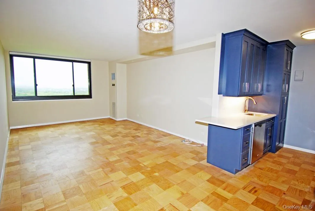 26910 Grand Central Parkway, New York, NY, 1 Bedroom Bedrooms, 3 Rooms Rooms,2 BathroomsBathrooms,Residential Lease,Idx,Grand Central,0,926204 26910 Grand Central Parkway, New York, NY, 1 Bedroom Bedrooms, 3 Rooms Rooms,2 BathroomsBathrooms,Residential Lease,Idx,Grand Central,0,926204