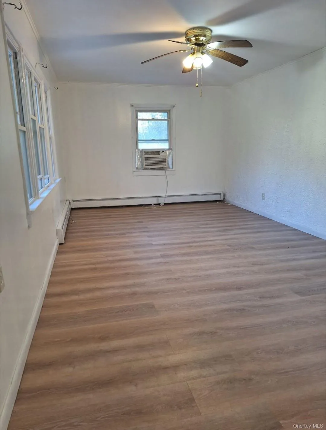 652 Route 211, Middletown, NY, 3 Bedrooms Bedrooms, 7 Rooms Rooms,1 BathroomBathrooms,Residential Lease,Idx,Route 211,0,926241 652 Route 211, Middletown, NY, 3 Bedrooms Bedrooms, 7 Rooms Rooms,1 BathroomBathrooms,Residential Lease,Idx,Route 211,0,926241