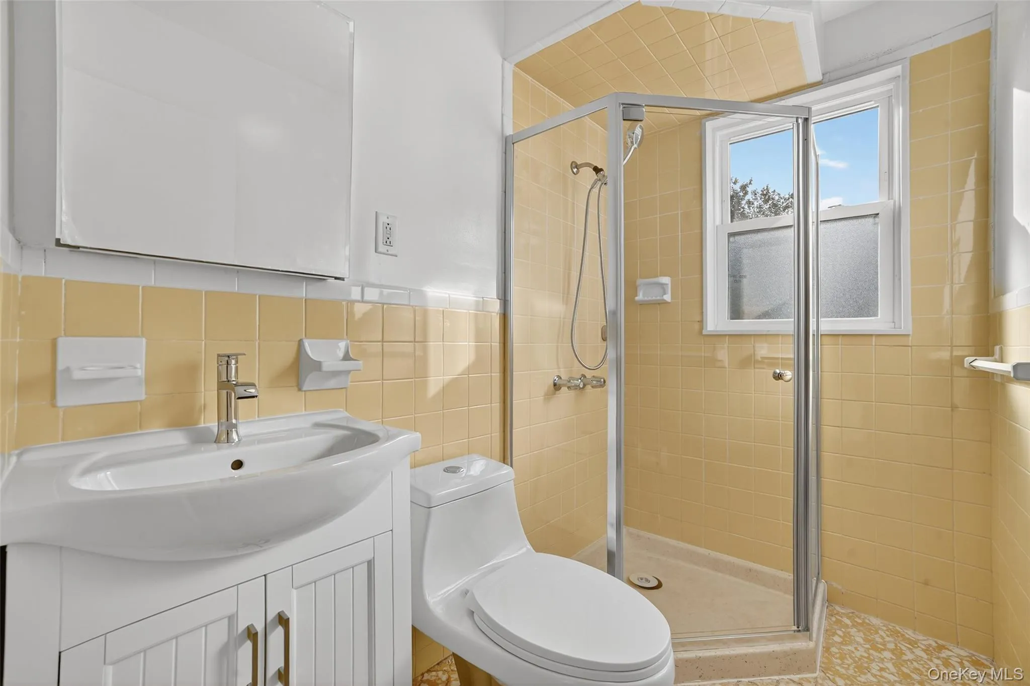 47 New Broadway, Mount Pleasant, NY, 3 Bedrooms Bedrooms, 6 Rooms Rooms,2 BathroomsBathrooms,Residential Lease,Idx,New Broadway,0,926268 47 New Broadway, Mount Pleasant, NY, 3 Bedrooms Bedrooms, 6 Rooms Rooms,2 BathroomsBathrooms,Residential Lease,Idx,New Broadway,0,926268