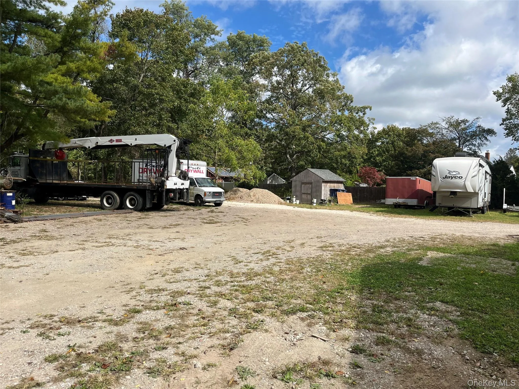 View of yard with an outdoor structure View of yard with an outdoor structure