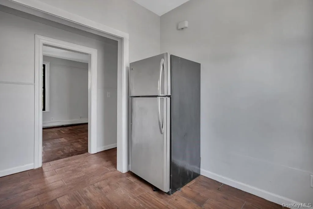 107 Forest Avenue, Hempstead, NY, 2 Bedrooms Bedrooms, 5 Rooms Rooms,1 BathroomBathrooms,Residential Lease,Idx,Forest,0,926368 107 Forest Avenue, Hempstead, NY, 2 Bedrooms Bedrooms, 5 Rooms Rooms,1 BathroomBathrooms,Residential Lease,Idx,Forest,0,926368