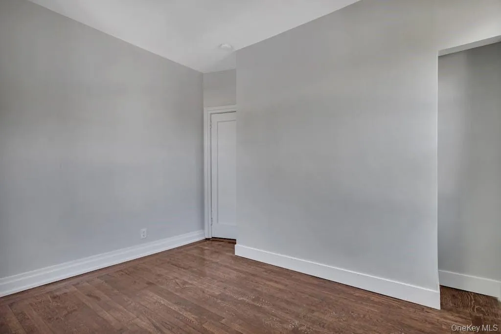 107 Forest Avenue, Hempstead, NY, 2 Bedrooms Bedrooms, 5 Rooms Rooms,1 BathroomBathrooms,Residential Lease,Idx,Forest,0,926368 107 Forest Avenue, Hempstead, NY, 2 Bedrooms Bedrooms, 5 Rooms Rooms,1 BathroomBathrooms,Residential Lease,Idx,Forest,0,926368