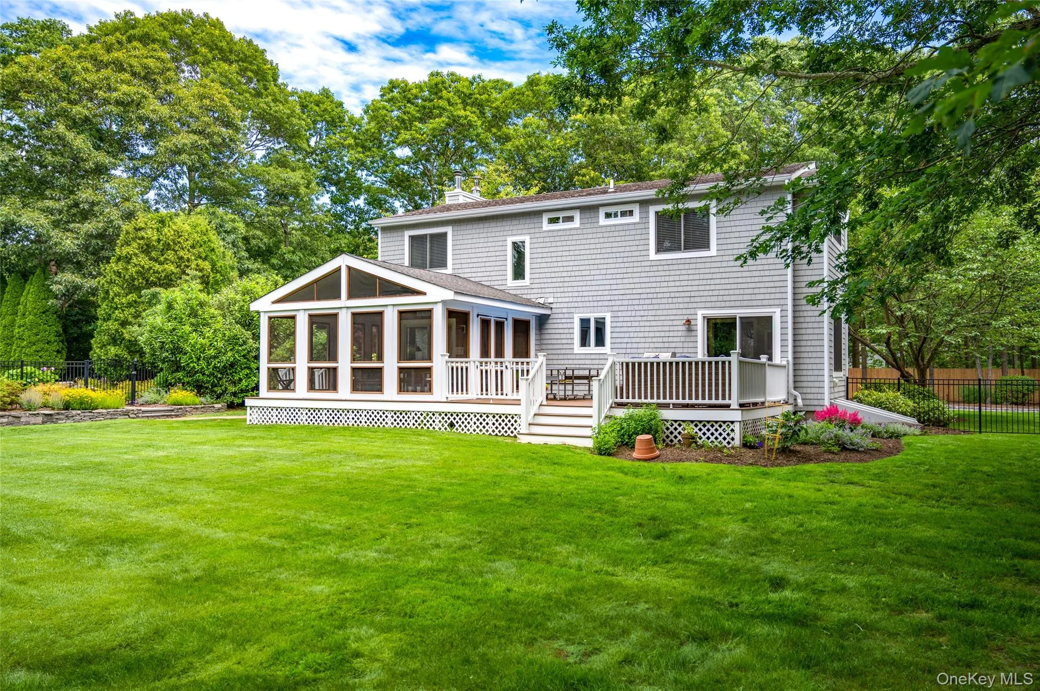 9 North Quarter Road, Southampton, NY, 3 Bedrooms Bedrooms, 6 Rooms Rooms,2 BathroomsBathrooms,Residential Lease,Idx,North Quarter,0,926403 9 North Quarter Road, Southampton, NY, 3 Bedrooms Bedrooms, 6 Rooms Rooms,2 BathroomsBathrooms,Residential Lease,Idx,North Quarter,0,926403