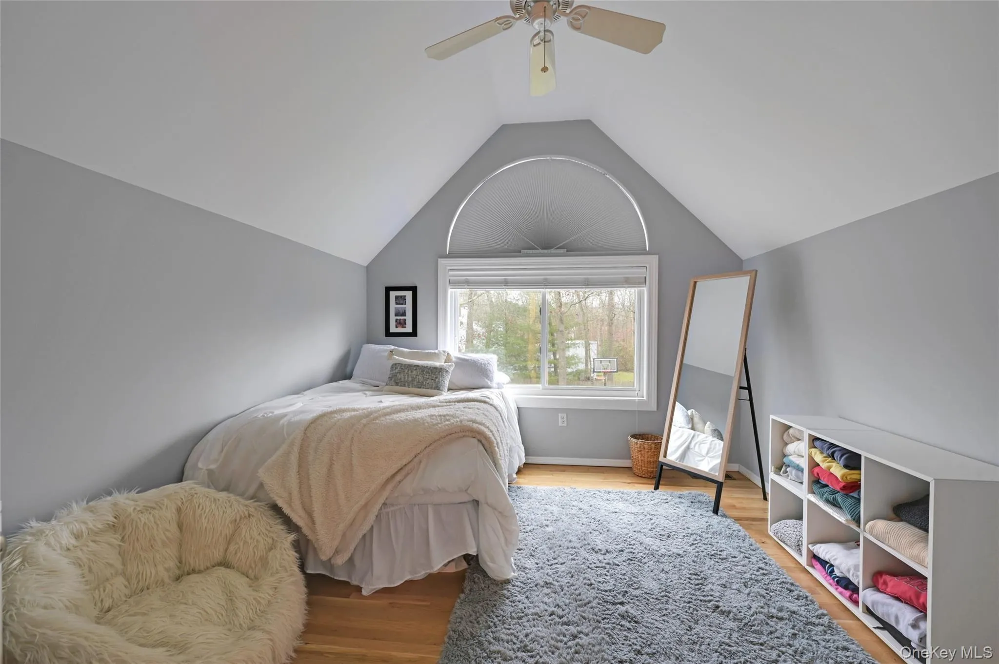 9 North Quarter Road, Southampton, NY, 3 Bedrooms Bedrooms, 6 Rooms Rooms,2 BathroomsBathrooms,Residential Lease,Idx,North Quarter,0,926403 9 North Quarter Road, Southampton, NY, 3 Bedrooms Bedrooms, 6 Rooms Rooms,2 BathroomsBathrooms,Residential Lease,Idx,North Quarter,0,926403