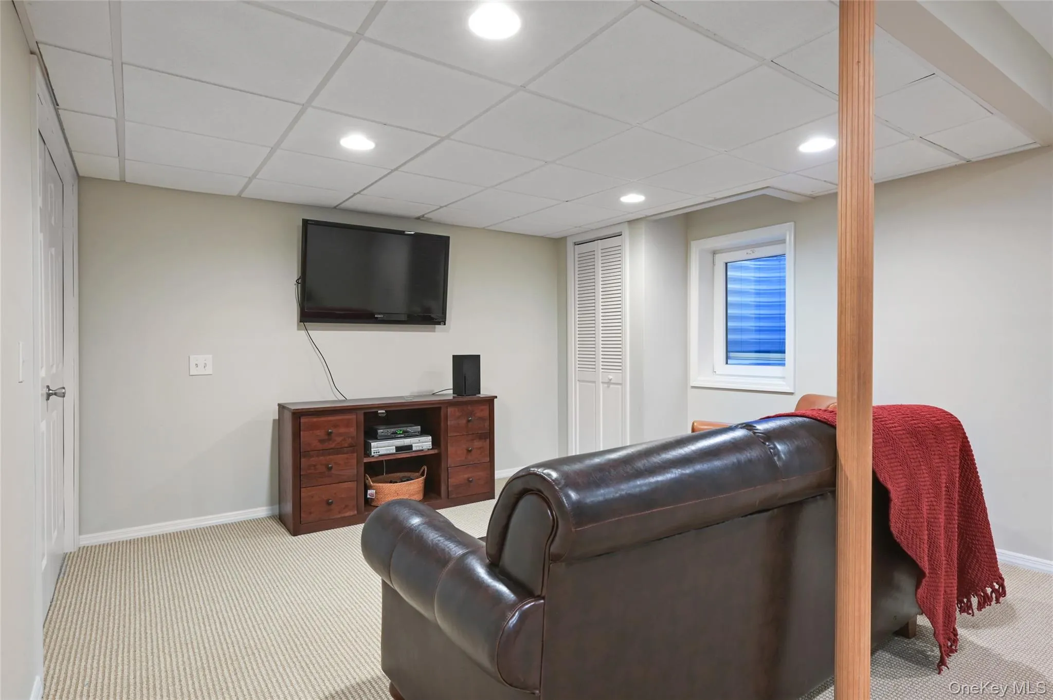 9 North Quarter Road, Southampton, NY, 3 Bedrooms Bedrooms, 6 Rooms Rooms,2 BathroomsBathrooms,Residential Lease,Idx,North Quarter,0,926403 9 North Quarter Road, Southampton, NY, 3 Bedrooms Bedrooms, 6 Rooms Rooms,2 BathroomsBathrooms,Residential Lease,Idx,North Quarter,0,926403