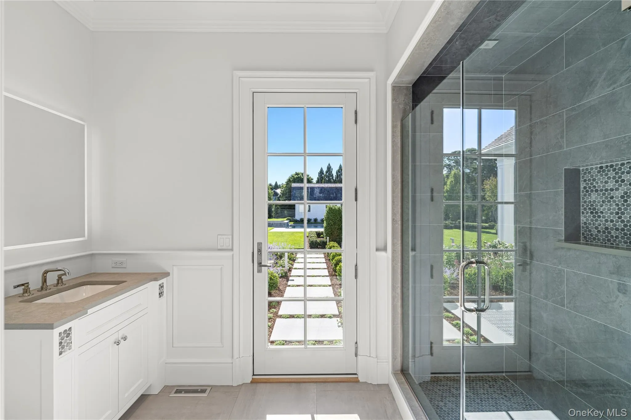 5 Michaels Way, Southampton, NY, 7 Bedrooms Bedrooms, 16 Rooms Rooms,10 BathroomsBathrooms,Residential,For Rent,Michaels,0,KEY926441 5 Michaels Way, Southampton, NY, 7 Bedrooms Bedrooms, 16 Rooms Rooms,10 BathroomsBathrooms,Residential,For Rent,Michaels,0,KEY926441