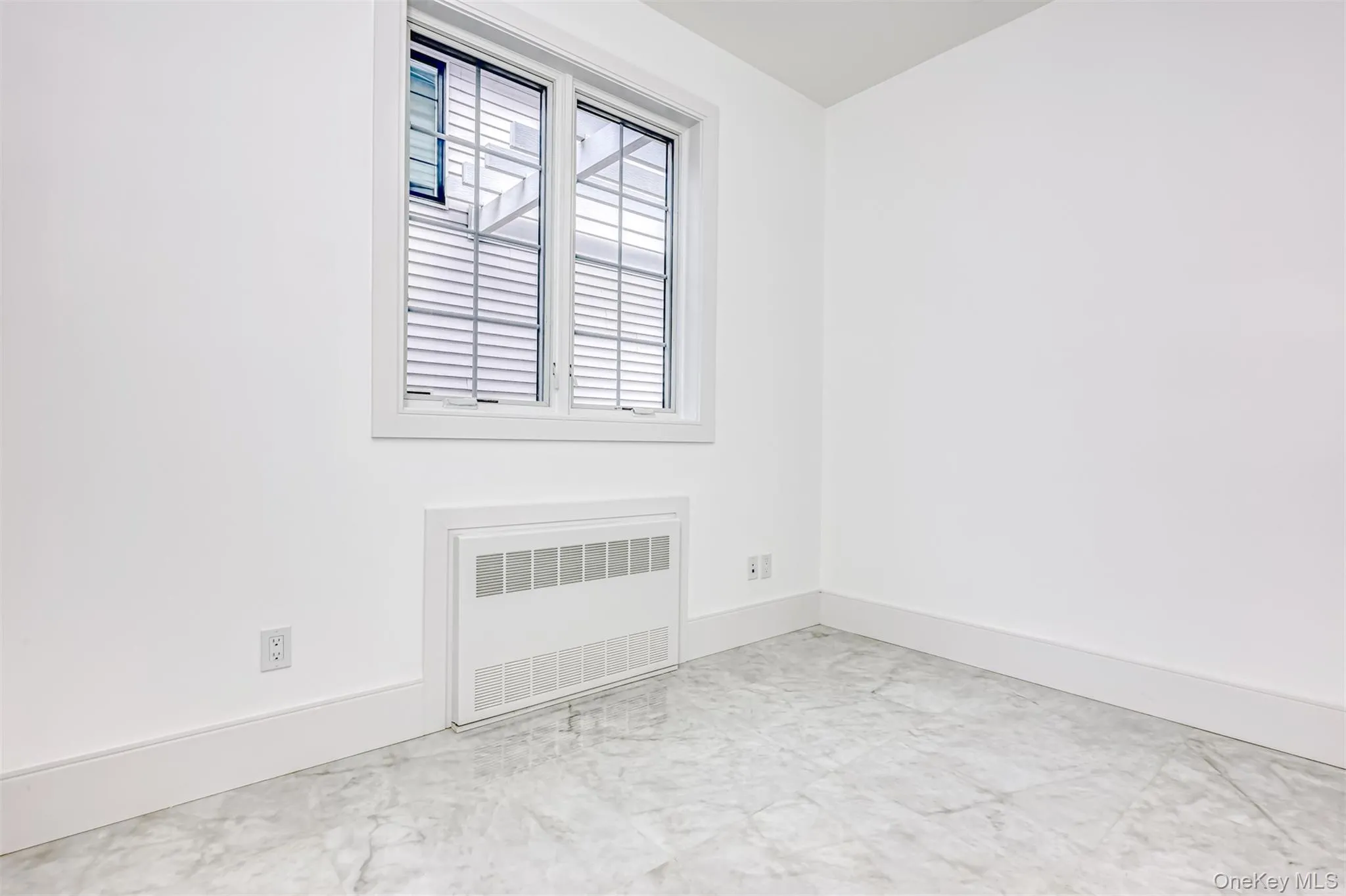 16 Silverwood Circle, Ramapo, NY, 2 Bedrooms Bedrooms, 10 Rooms Rooms,2 BathroomsBathrooms,Residential,For Rent,Silverwood,0,926445 16 Silverwood Circle, Ramapo, NY, 2 Bedrooms Bedrooms, 10 Rooms Rooms,2 BathroomsBathrooms,Residential,For Rent,Silverwood,0,926445