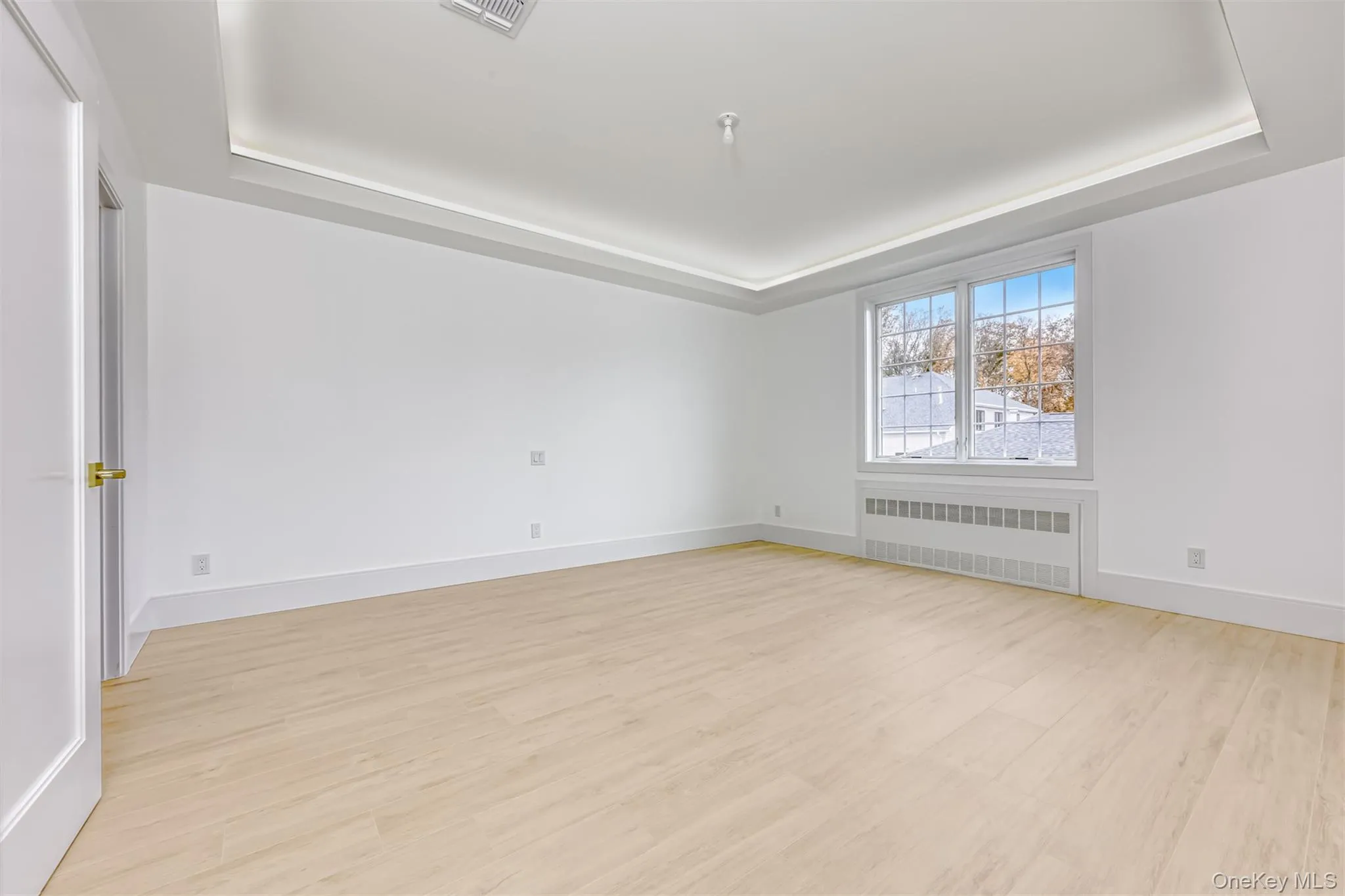 16 Silverwood Circle, Ramapo, NY, 2 Bedrooms Bedrooms, 10 Rooms Rooms,2 BathroomsBathrooms,Residential,For Rent,Silverwood,0,926445 16 Silverwood Circle, Ramapo, NY, 2 Bedrooms Bedrooms, 10 Rooms Rooms,2 BathroomsBathrooms,Residential,For Rent,Silverwood,0,926445