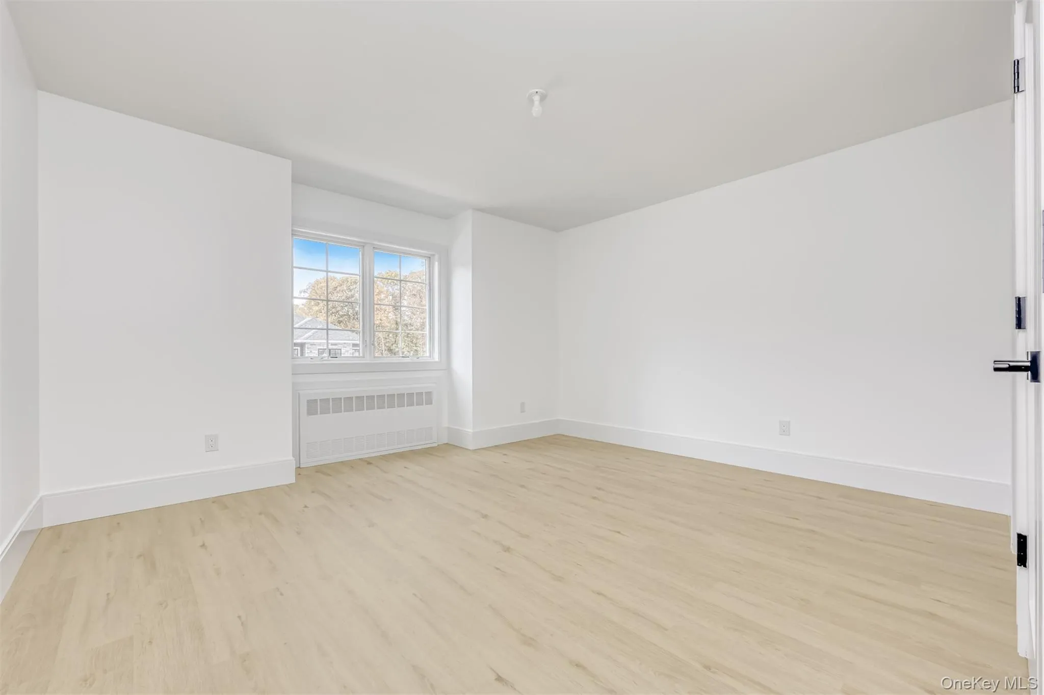 28 Silverwood Circle, Ramapo, NY, 2 Bedrooms Bedrooms, 10 Rooms Rooms,2 BathroomsBathrooms,Residential,For Rent,Silverwood,0,926463 28 Silverwood Circle, Ramapo, NY, 2 Bedrooms Bedrooms, 10 Rooms Rooms,2 BathroomsBathrooms,Residential,For Rent,Silverwood,0,926463