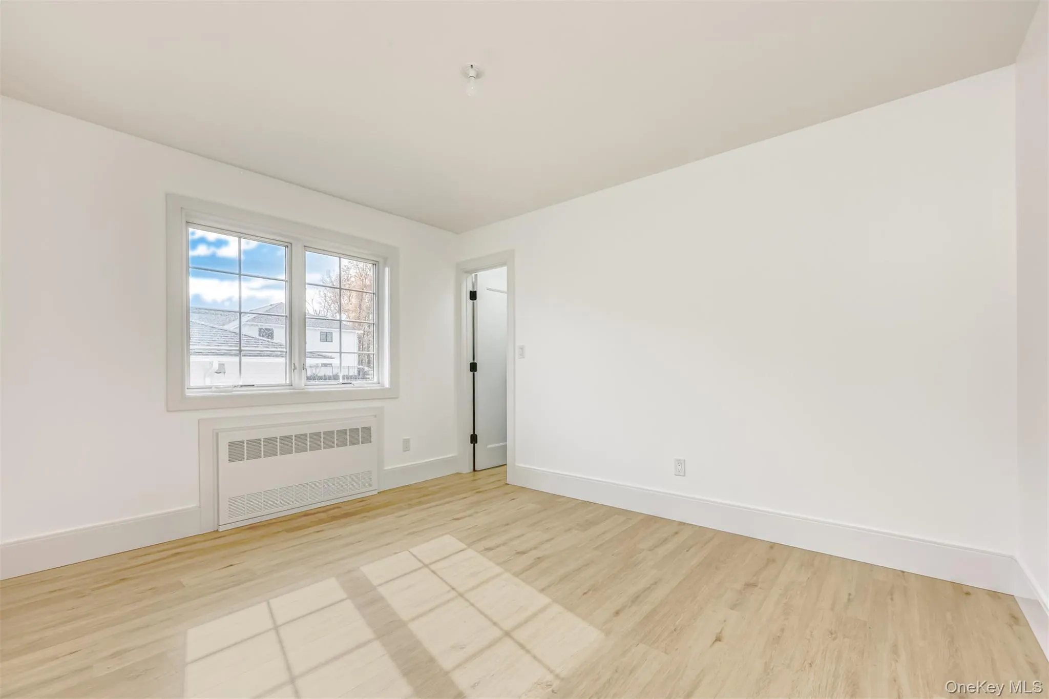 28 Silverwood Circle, Ramapo, NY, 2 Bedrooms Bedrooms, 10 Rooms Rooms,2 BathroomsBathrooms,Residential,For Rent,Silverwood,0,926463 28 Silverwood Circle, Ramapo, NY, 2 Bedrooms Bedrooms, 10 Rooms Rooms,2 BathroomsBathrooms,Residential,For Rent,Silverwood,0,926463