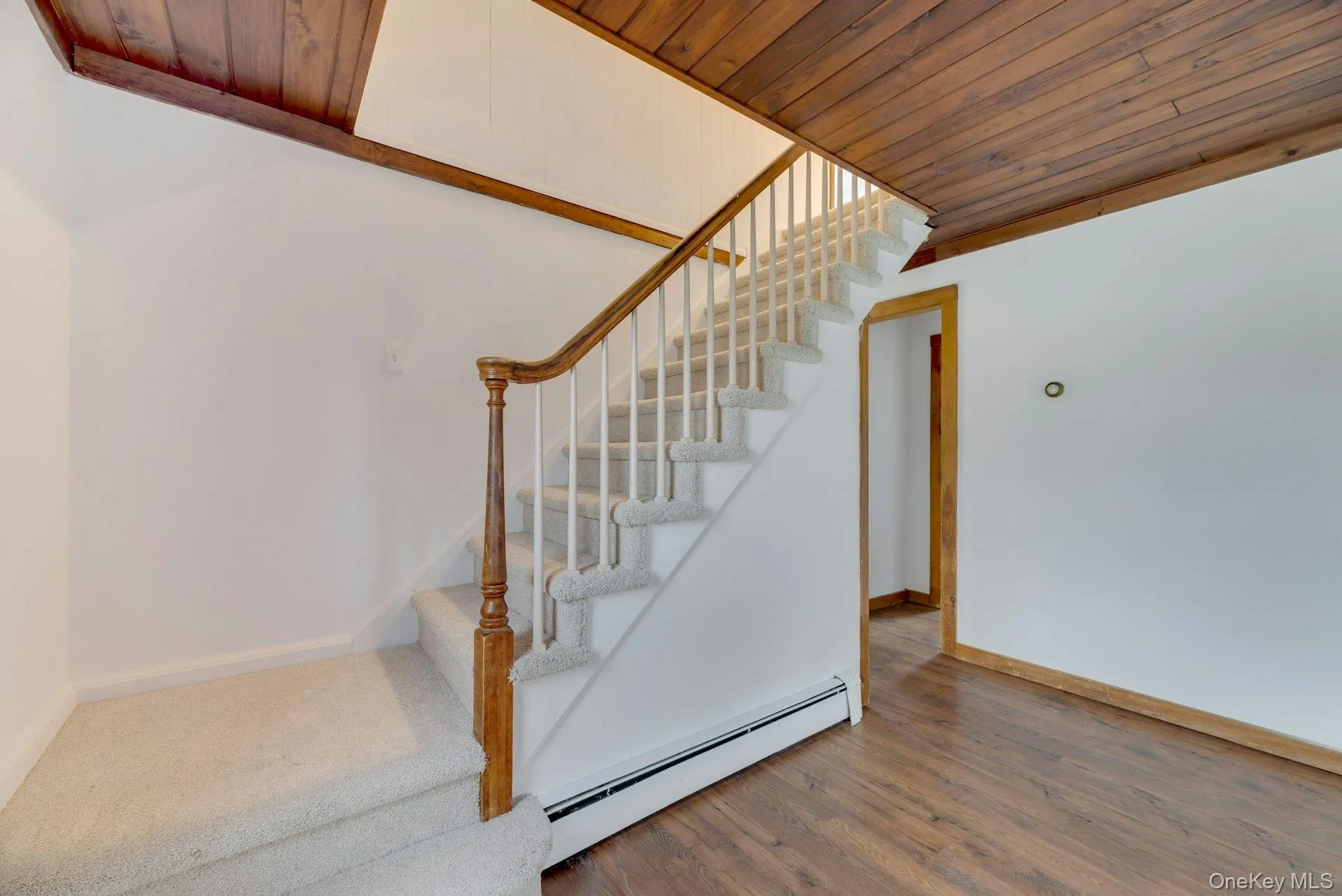 28 (aka 710) Sound Road, Southold, NY, 3 Bedrooms Bedrooms, 8 Rooms Rooms,3 BathroomsBathrooms,Residential,For Rent,Sound,0,926613 28 (aka 710) Sound Road, Southold, NY, 3 Bedrooms Bedrooms, 8 Rooms Rooms,3 BathroomsBathrooms,Residential,For Rent,Sound,0,926613