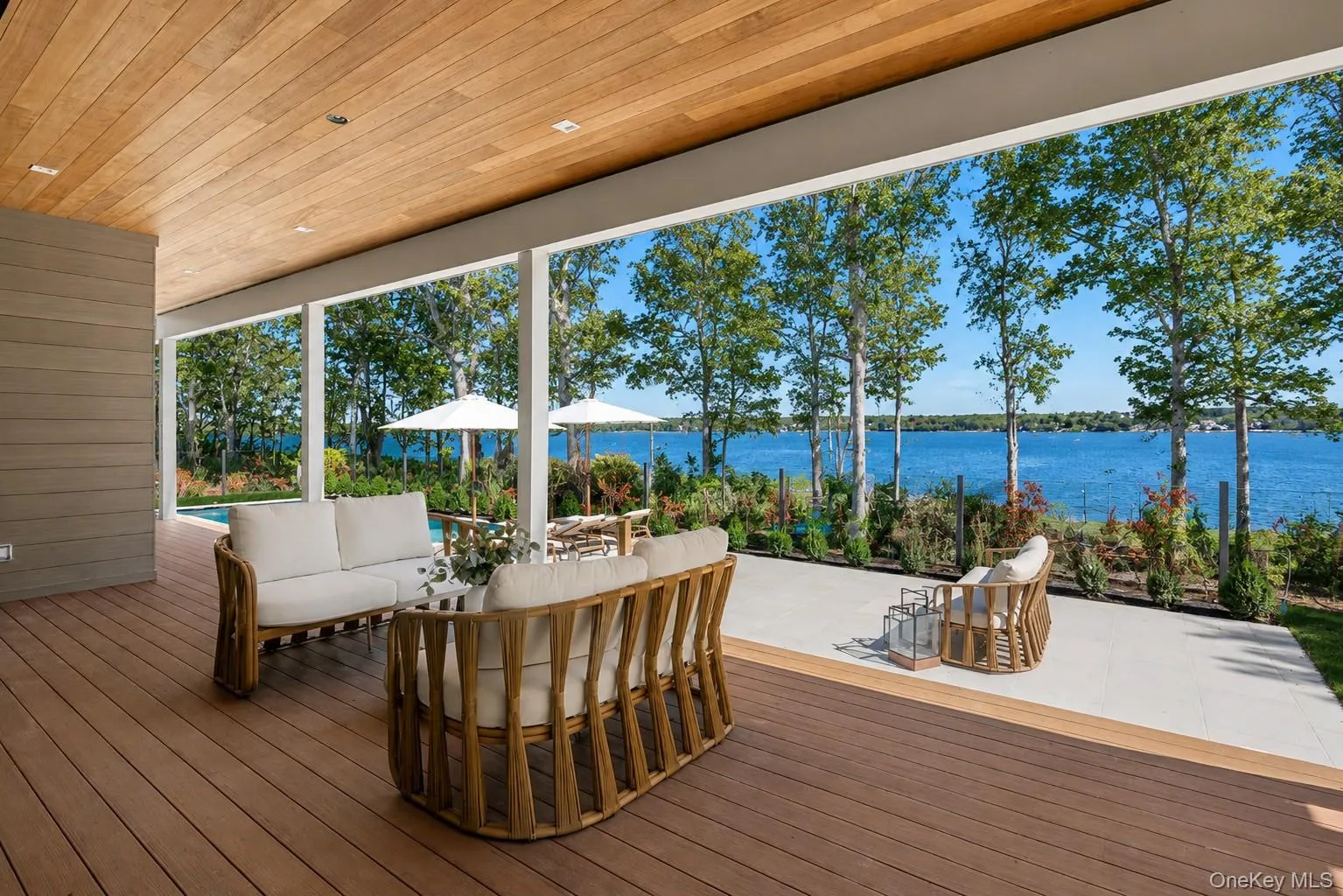 35 Springwood Way, East Hampton, New York 11937