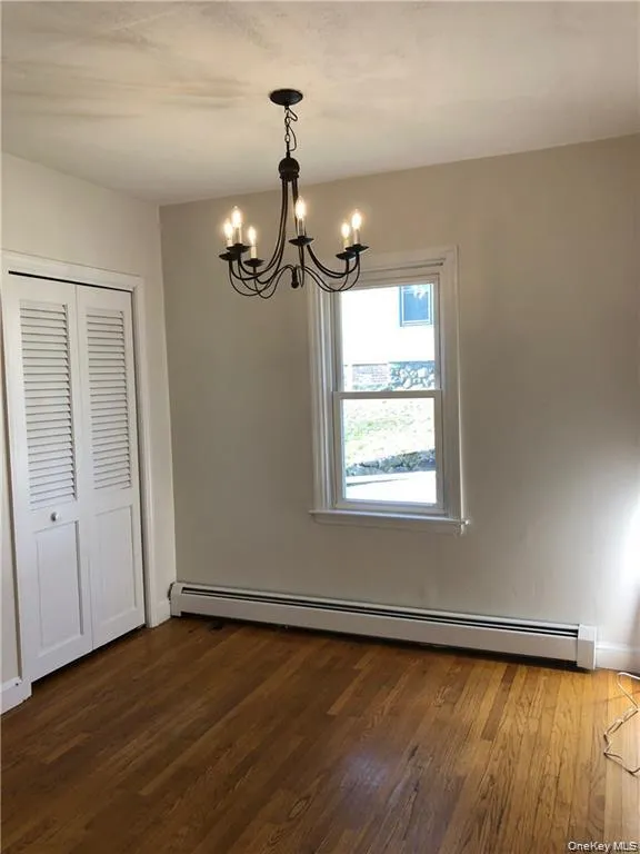 Unfurnished dining room Unfurnished dining room