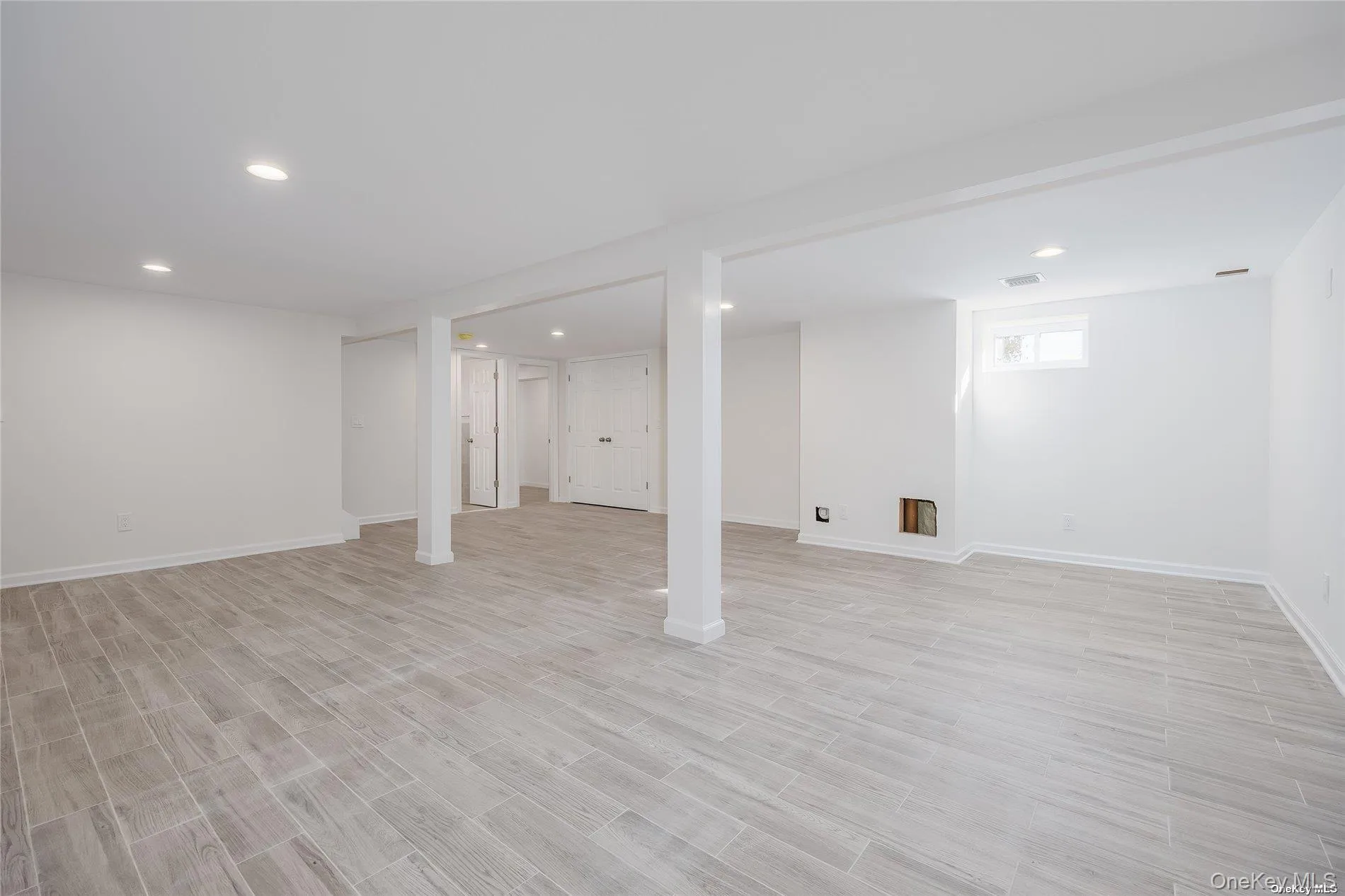 24 Woodbine Drive, Oyster Bay, NY, 3 Bedrooms Bedrooms, 6 Rooms Rooms,2 BathroomsBathrooms,Residential Lease,Idx,Woodbine,0,926815 24 Woodbine Drive, Oyster Bay, NY, 3 Bedrooms Bedrooms, 6 Rooms Rooms,2 BathroomsBathrooms,Residential Lease,Idx,Woodbine,0,926815