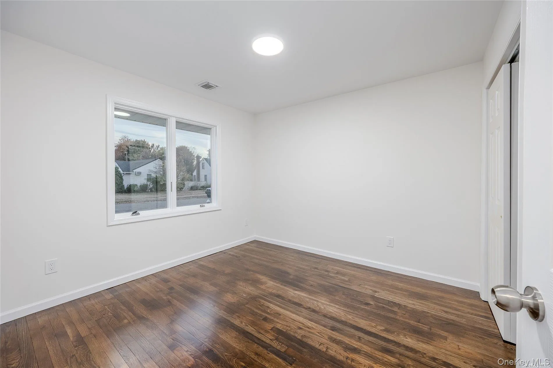 24 Woodbine Drive, Oyster Bay, NY, 3 Bedrooms Bedrooms, 6 Rooms Rooms,2 BathroomsBathrooms,Residential Lease,Idx,Woodbine,0,926815 24 Woodbine Drive, Oyster Bay, NY, 3 Bedrooms Bedrooms, 6 Rooms Rooms,2 BathroomsBathrooms,Residential Lease,Idx,Woodbine,0,926815