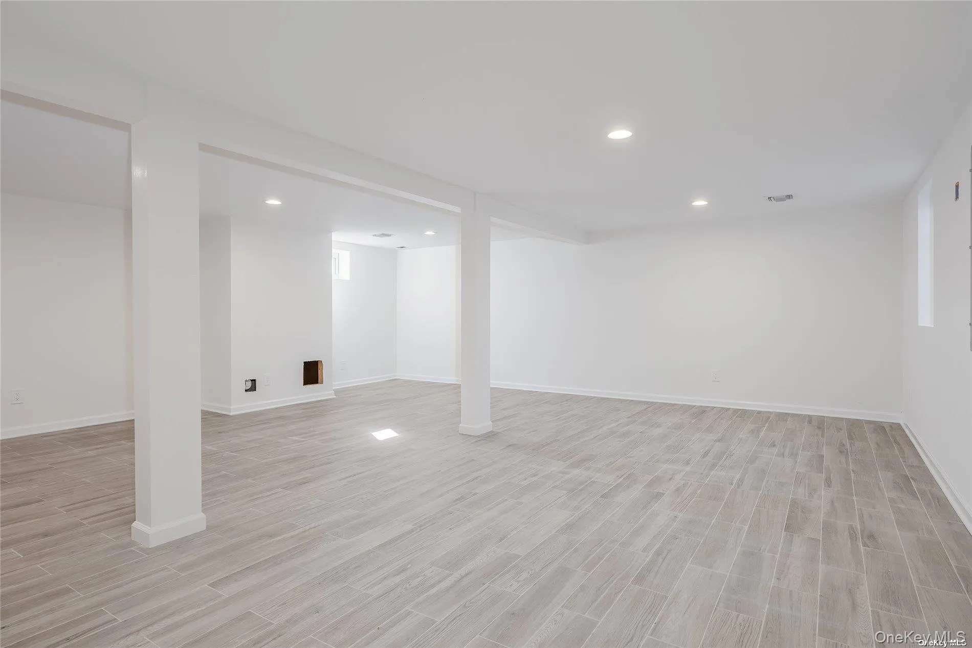 24 Woodbine Drive, Oyster Bay, NY, 3 Bedrooms Bedrooms, 6 Rooms Rooms,2 BathroomsBathrooms,Residential Lease,Idx,Woodbine,0,926815 24 Woodbine Drive, Oyster Bay, NY, 3 Bedrooms Bedrooms, 6 Rooms Rooms,2 BathroomsBathrooms,Residential Lease,Idx,Woodbine,0,926815