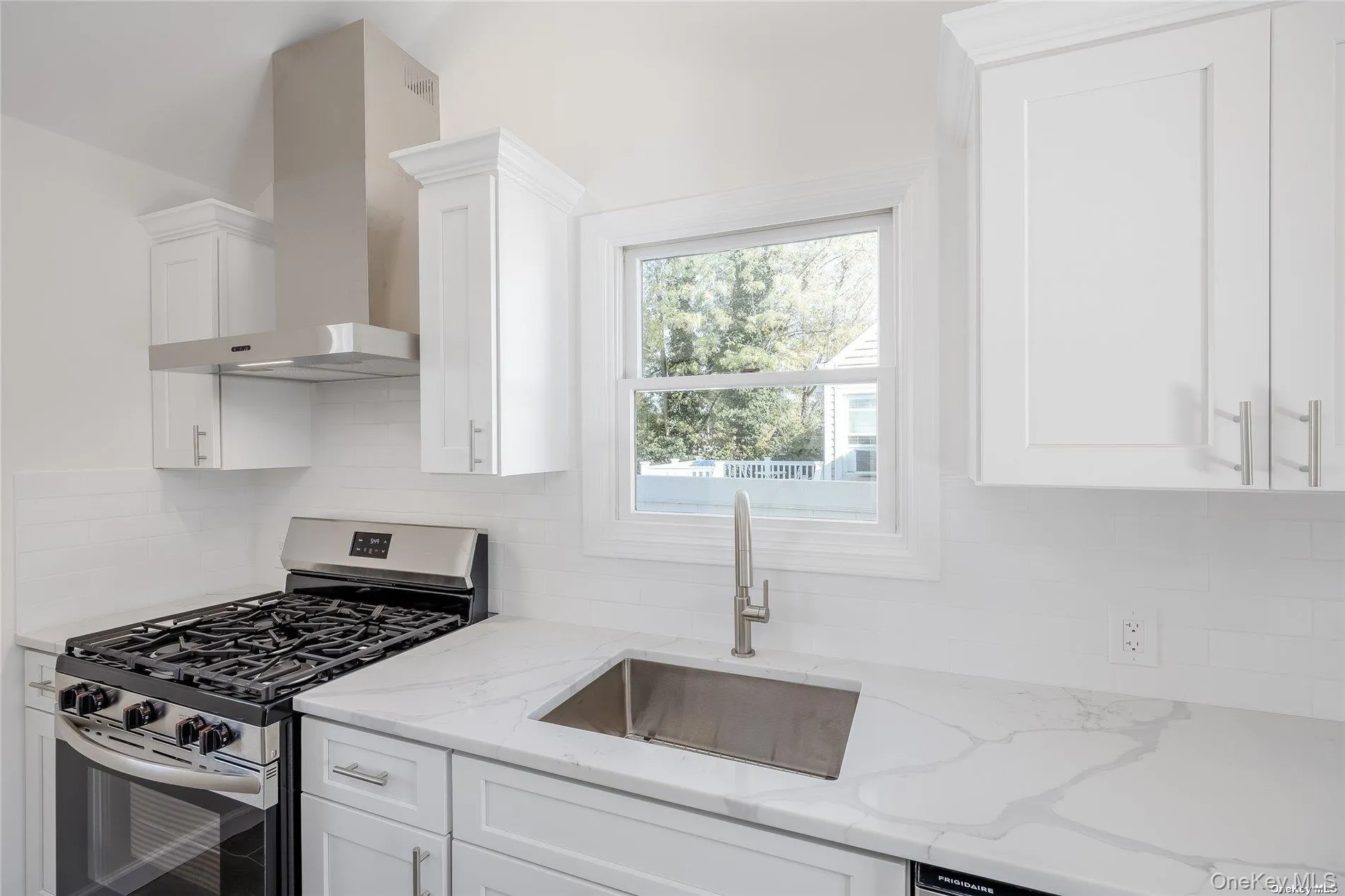 24 Woodbine Drive, Oyster Bay, NY, 3 Bedrooms Bedrooms, 6 Rooms Rooms,2 BathroomsBathrooms,Residential Lease,Idx,Woodbine,0,926815 24 Woodbine Drive, Oyster Bay, NY, 3 Bedrooms Bedrooms, 6 Rooms Rooms,2 BathroomsBathrooms,Residential Lease,Idx,Woodbine,0,926815