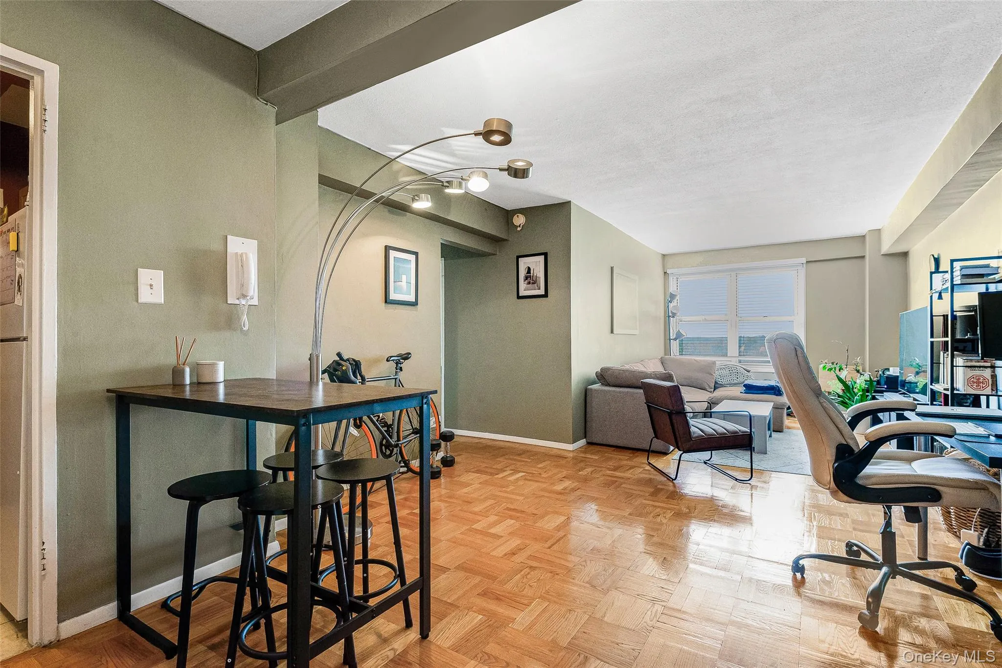 107-40 Queens Boulevard, New York, NY, 1 Bedroom Bedrooms, 4 Rooms Rooms,1 BathroomBathrooms,Residential Lease,Idx,Queens,0,926843 107-40 Queens Boulevard, New York, NY, 1 Bedroom Bedrooms, 4 Rooms Rooms,1 BathroomBathrooms,Residential Lease,Idx,Queens,0,926843