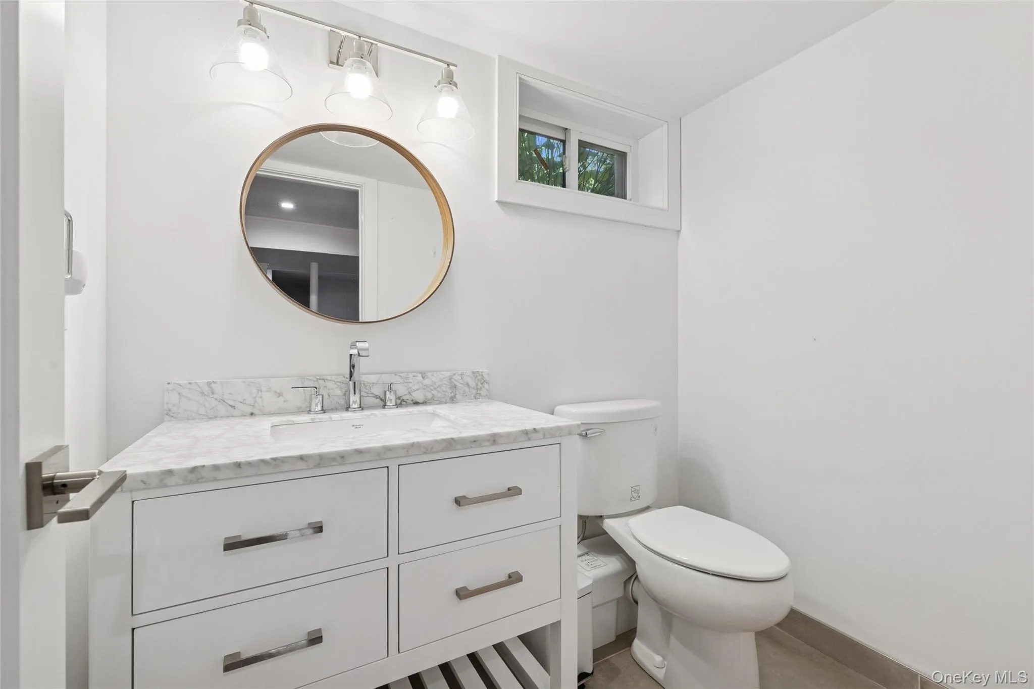 Half bathroom Half bathroom