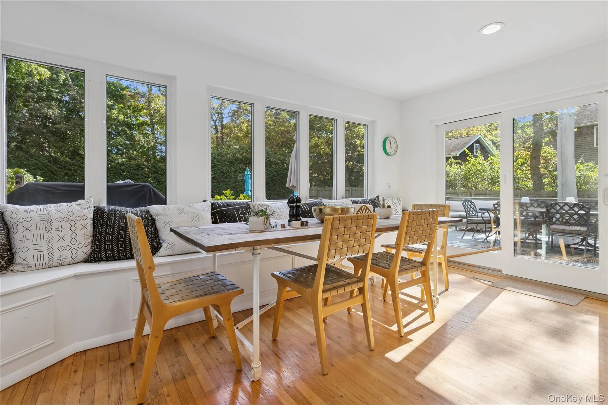 4 Morris Court, Southampton, NY, 4 Bedrooms Bedrooms, 7 Rooms Rooms,3 BathroomsBathrooms,Residential Lease,Idx,Morris,0,926884 4 Morris Court, Southampton, NY, 4 Bedrooms Bedrooms, 7 Rooms Rooms,3 BathroomsBathrooms,Residential Lease,Idx,Morris,0,926884