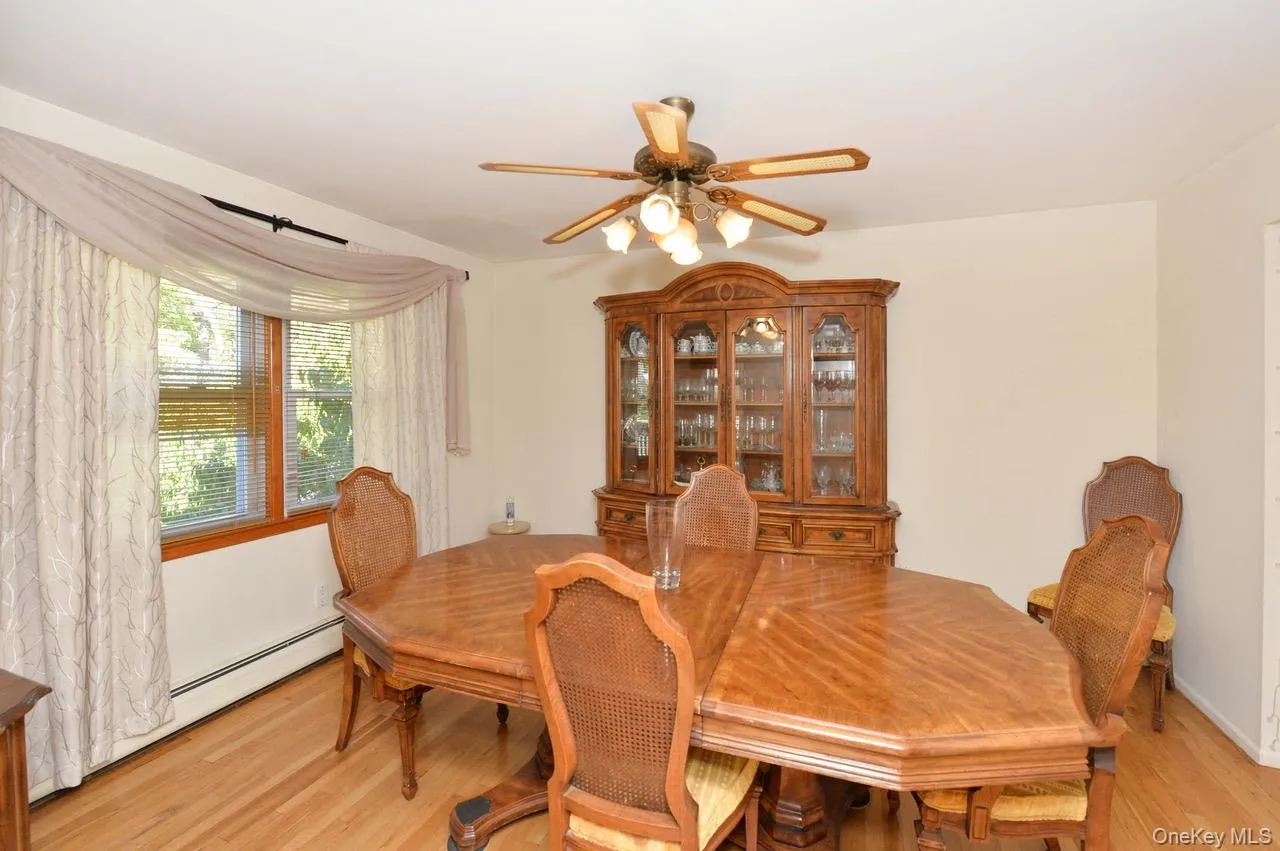 13 Park Terrace, Clarkstown, NY, 4 Bedrooms Bedrooms, 8 Rooms Rooms,2 BathroomsBathrooms,Residential Lease,Idx,Park,0,926912 13 Park Terrace, Clarkstown, NY, 4 Bedrooms Bedrooms, 8 Rooms Rooms,2 BathroomsBathrooms,Residential Lease,Idx,Park,0,926912