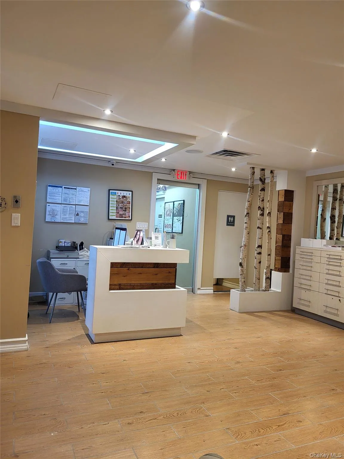 Welcome area featuring recessed lighting Welcome area featuring recessed lighting