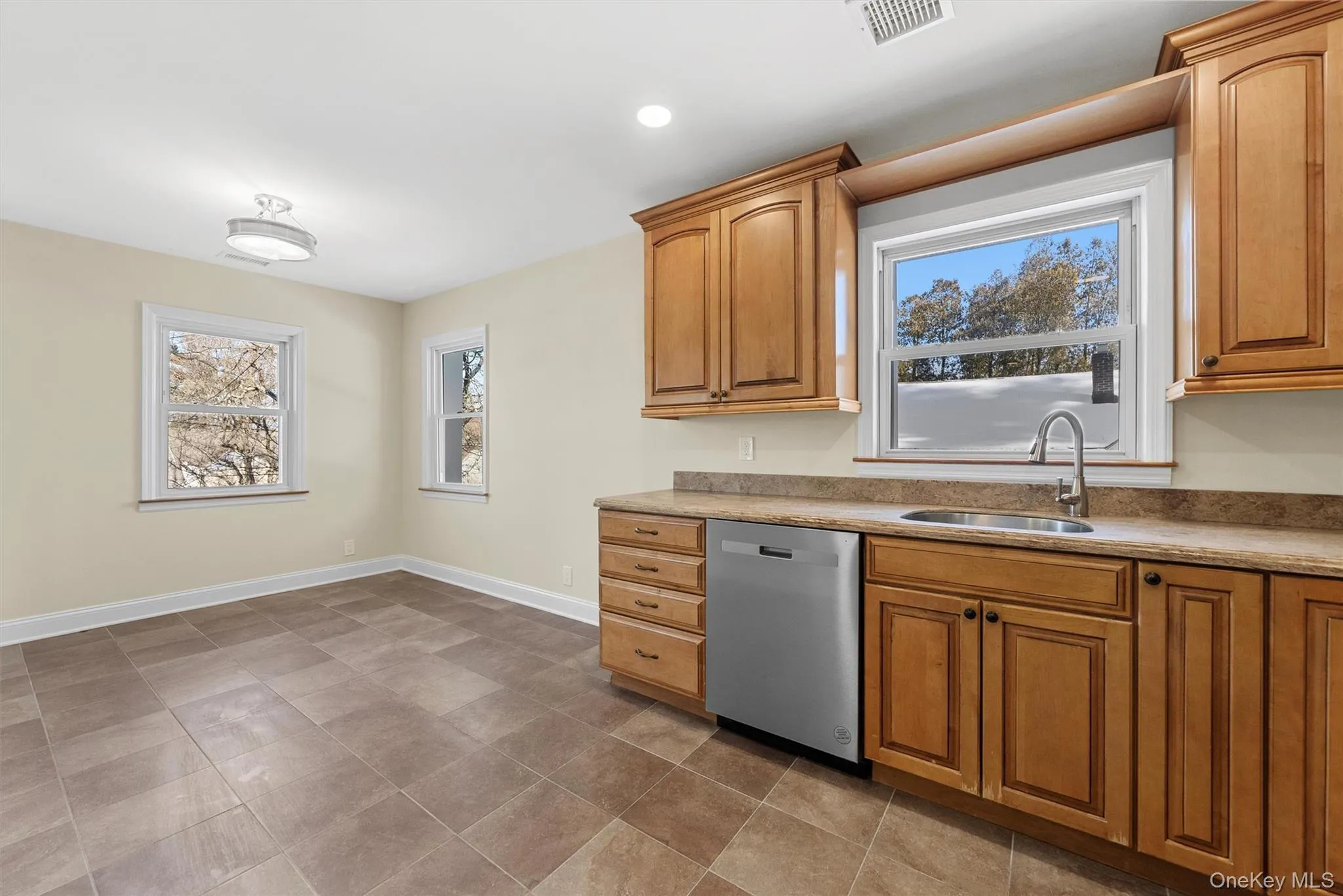 913 Parkway Place, Yorktown, NY, 3 Bedrooms Bedrooms, 6 Rooms Rooms,1 BathroomBathrooms,Residential Lease,Idx,Parkway,0,927030 913 Parkway Place, Yorktown, NY, 3 Bedrooms Bedrooms, 6 Rooms Rooms,1 BathroomBathrooms,Residential Lease,Idx,Parkway,0,927030