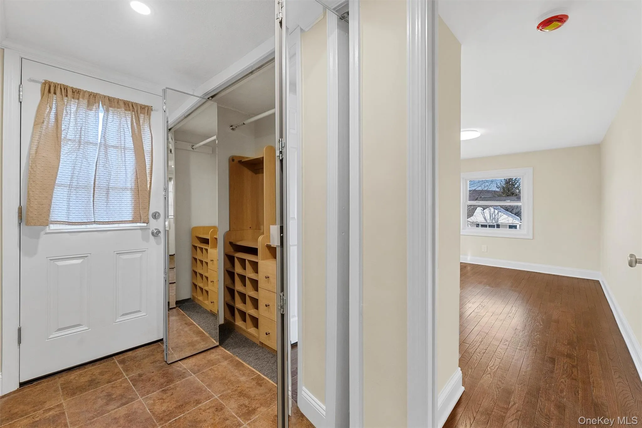 913 Parkway Place, Yorktown, NY, 3 Bedrooms Bedrooms, 6 Rooms Rooms,1 BathroomBathrooms,Residential Lease,Idx,Parkway,0,927030 913 Parkway Place, Yorktown, NY, 3 Bedrooms Bedrooms, 6 Rooms Rooms,1 BathroomBathrooms,Residential Lease,Idx,Parkway,0,927030