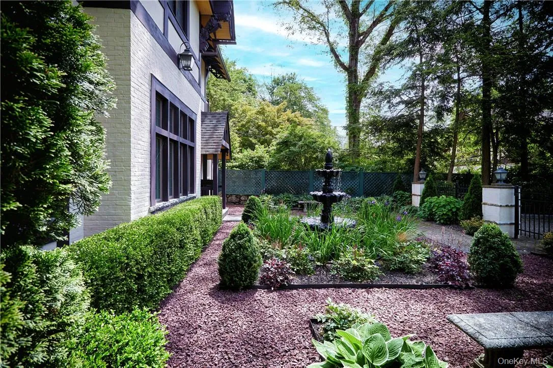 View of yard View of yard